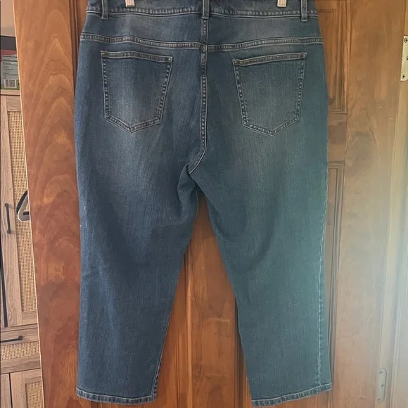 Talbots Denim Capris - Picture 5 of 5